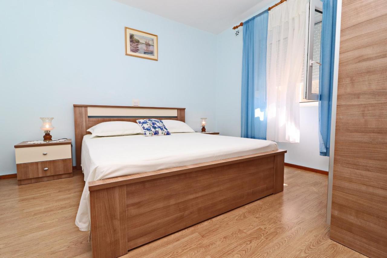 Apartments Villa Senija Prizba Buitenkant foto