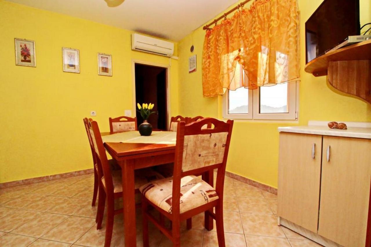 Apartments Villa Senija Prizba Buitenkant foto
