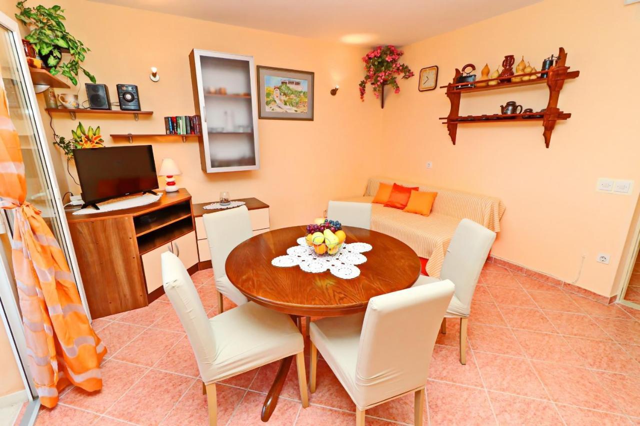 Apartments Villa Senija Prizba Buitenkant foto